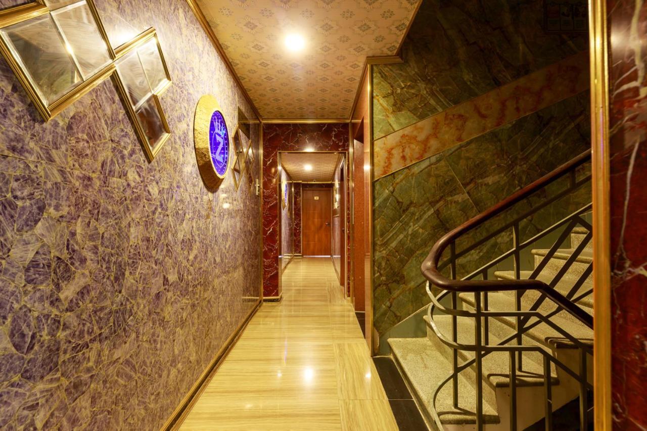 Venus Hotel & Massage - Bui Vien Walking Street Ciudad Ho Chi Minh  Exterior foto